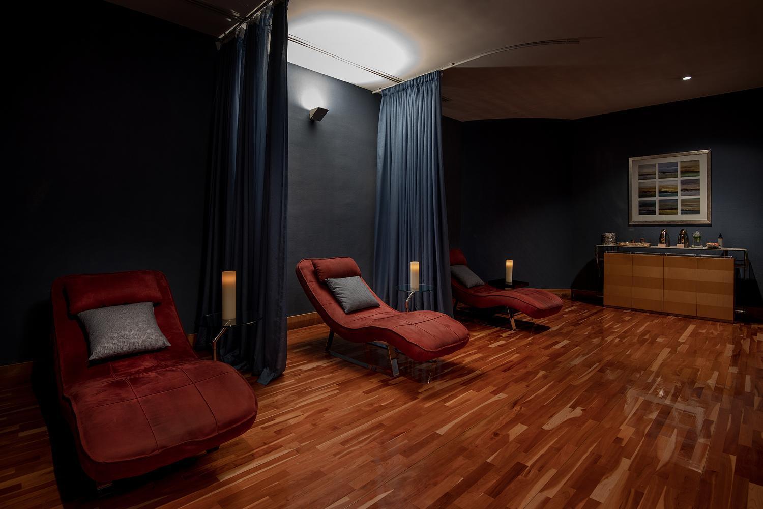 포시즌스 호텔 도하 외부 사진 The relaxation room at the spa
