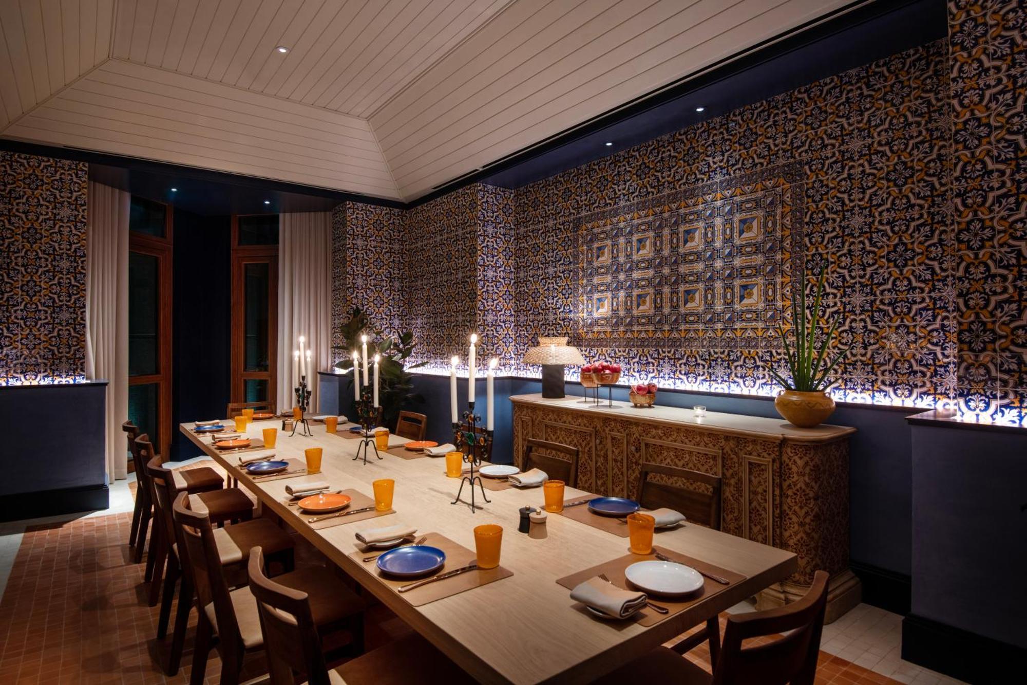 포시즌스 호텔 도하 외부 사진 The dining room at the restaurant