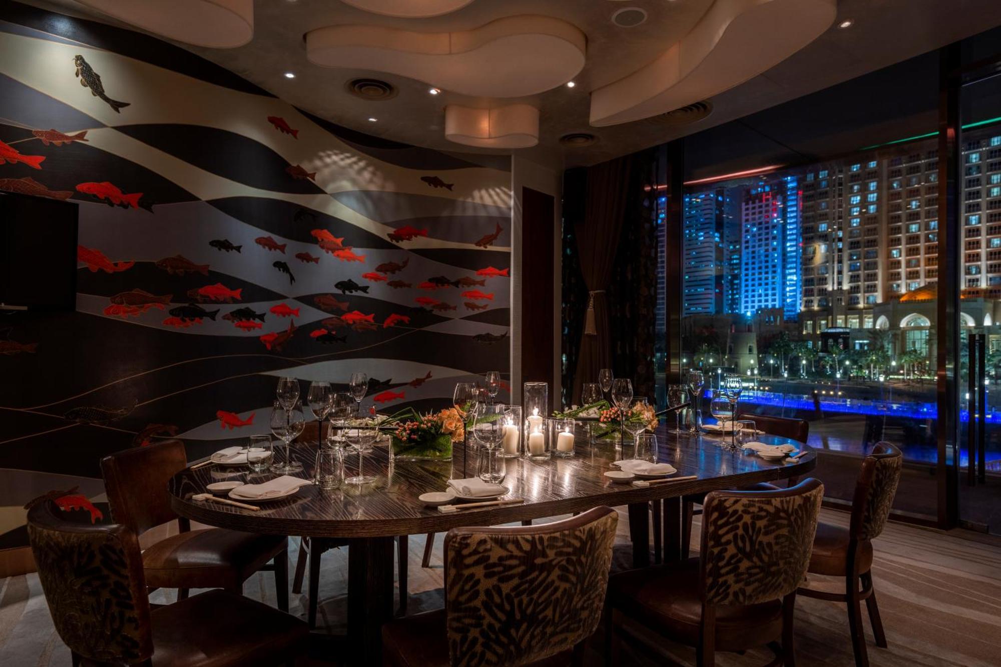 포시즌스 호텔 도하 외부 사진 Private dining room at the restaurant